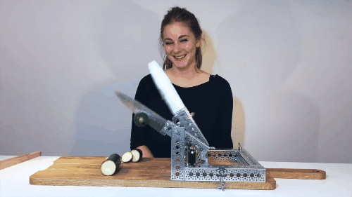 Những cỗ m&aacute;y v&ocirc; dụng nhất mọi thời đại m&agrave; con người ph&aacute;t minh ra - Ảnh 2.