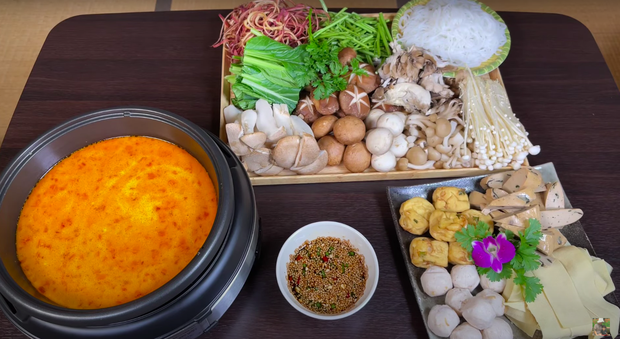 Quỳnh Trần JP được netizen ủng hộ vì làm một việc đặc biệt trong clip mới, giữ đúng lời hứa sau vụ ăn chân gấu phản cảm - Ảnh 2.