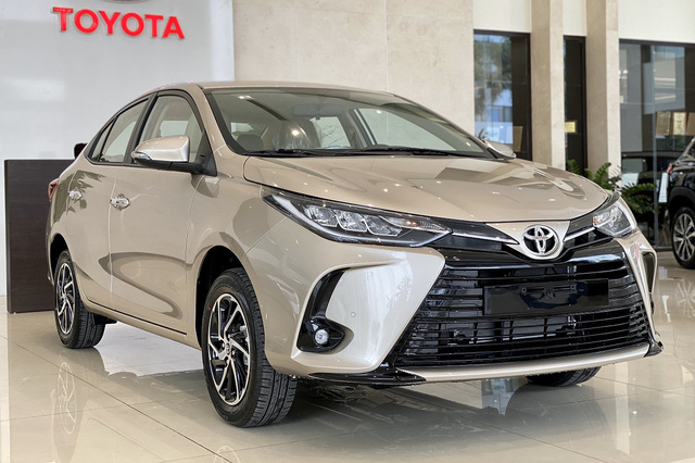 Qua thời hot, sedan hạng B đua khuyến mại: Vios giảm giá nhỏ giọt, City khan hàng nhưng vẫn ưu đãi mạnh tay - Ảnh 1.