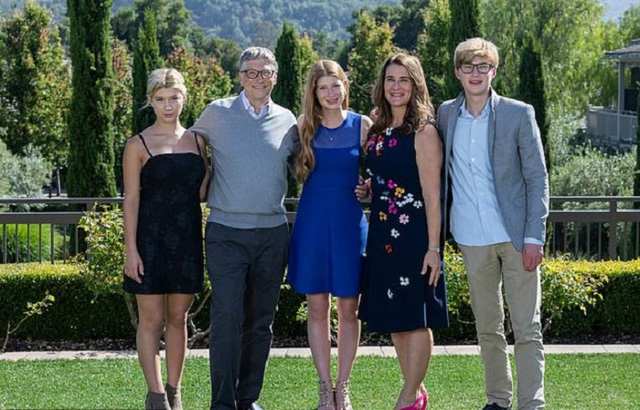 Cuộc phân ly của vợ chồng Bill Gates sau 27 năm: Nửa đời trước khiến người khác ngưỡng mộ, nửa đời sau khiến người khác kinh phục vì một điều duy nhất - Ảnh 2.