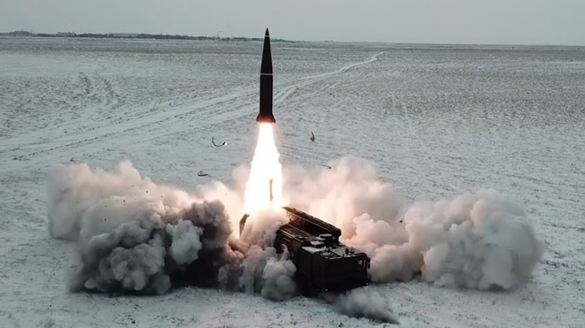 Ba mẫu tên lửa phi hạt nhân của Nga khiến đối phương khiếp sợ - Ảnh 2.