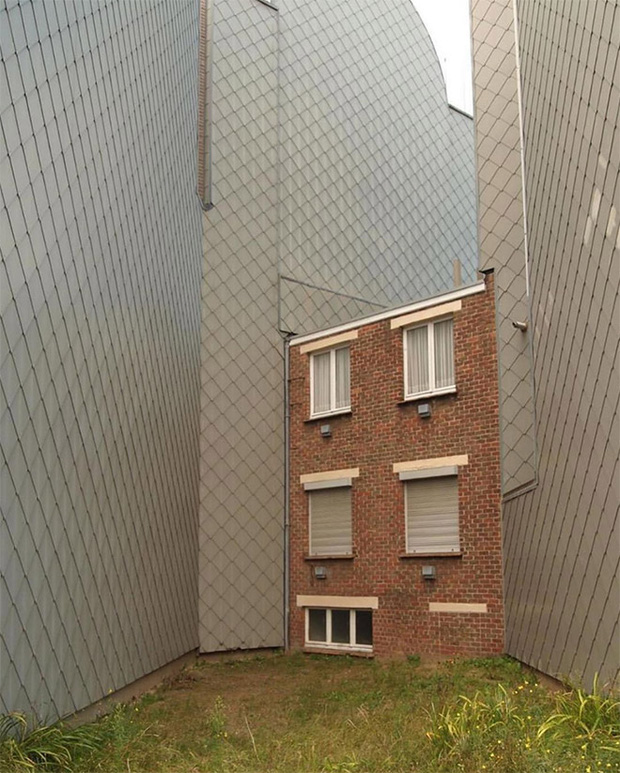 19 ngôi nhà xấu nhất nước Bỉ, xem xong mất niềm tin vào kiến trúc sư nước này - Ảnh 2.