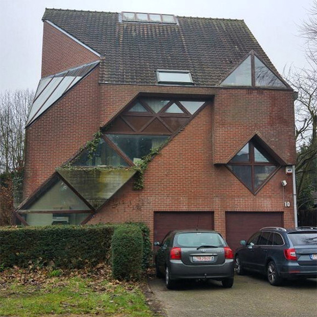 19 ngôi nhà xấu nhất nước Bỉ, xem xong mất niềm tin vào kiến trúc sư nước này - Ảnh 8.