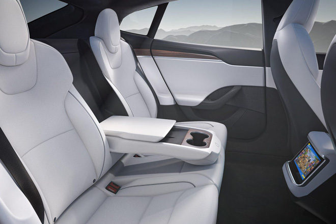 Tesla ra mắt mẫu xe Model S Plaid hiệu năng cao, tốc độ siêu nhanh, mạnh ngang PS5, giá bán từ 131.100 USD - Ảnh 9.