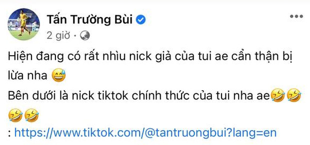 Khổ như ông chú thủ môn Tấn Trường: Lên mạng nói chuyện quan trọng, người ta xúm vào thả haha - Ảnh 2.