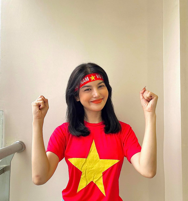 Nữ diễn viên hứa tặng Quỹ vaccine 20 triệu/1 bàn thắng của tuyển Việt Nam, cuối cùng chuyển nóng con số khiến cả MXH ngỡ ngàng - Ảnh 2.