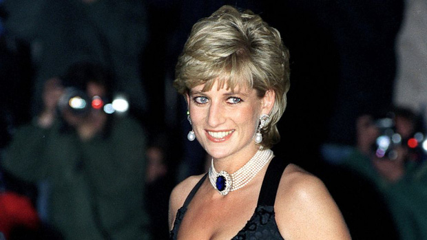 24 năm sau cái chết thảm khốc, cuộc gọi điện cuối cùng của Công nương Diana bất ngờ được tiết lộ với nội dung quá nghẹn ngào - Ảnh 1.