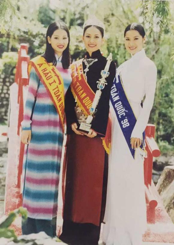 Top 3 HHVN 1998: Hoa hậu Ngọc Khánh an nhàn làm nông, Á hậu Thuý Hà đông con nhất showbiz  - Ảnh 4.
