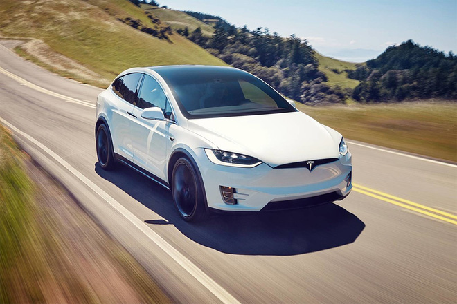 Trải nghiệm của một chủ sở hữu xe điện: Thói quen lái chiếc Tesla đã suýt giết chết tôi - Ảnh 1.