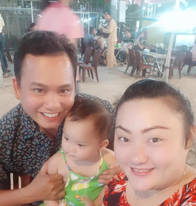 Nghệ sĩ cải lương Phạm Huyền Trâm bật khóc xin mẹ cho quay lại với người chồng ngoại tình - Ảnh 6. Nghệ sĩ cải lương Phạm Huyền Trâm bật khóc xin mẹ cho quay lại với người chồng ngoại tình - Ảnh 6.