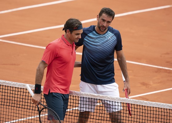 Roland Garros: Federer ngạc nhiên với bản thân, Djokovic sẵn sàng tiến sâu, Nadal mừng sinh nhật 35 tuổi - Ảnh 1.