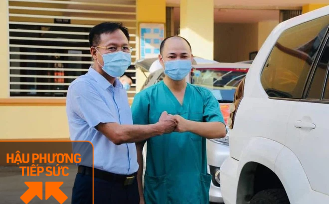 Bác sĩ vừa xong nhiệm vụ ở Vĩnh Phúc lại đến tâm dịch Bắc Giang: Con òa khóc hỏi khi nào bố về...