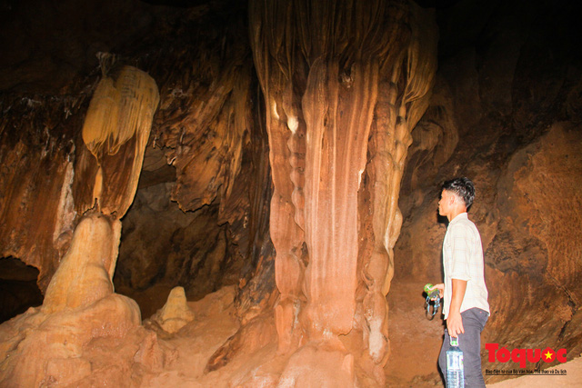 Động và thác Tà Puồng - Vẻ đẹp hoang sơ giữa núi rừng Quảng Trị - Ảnh 9.