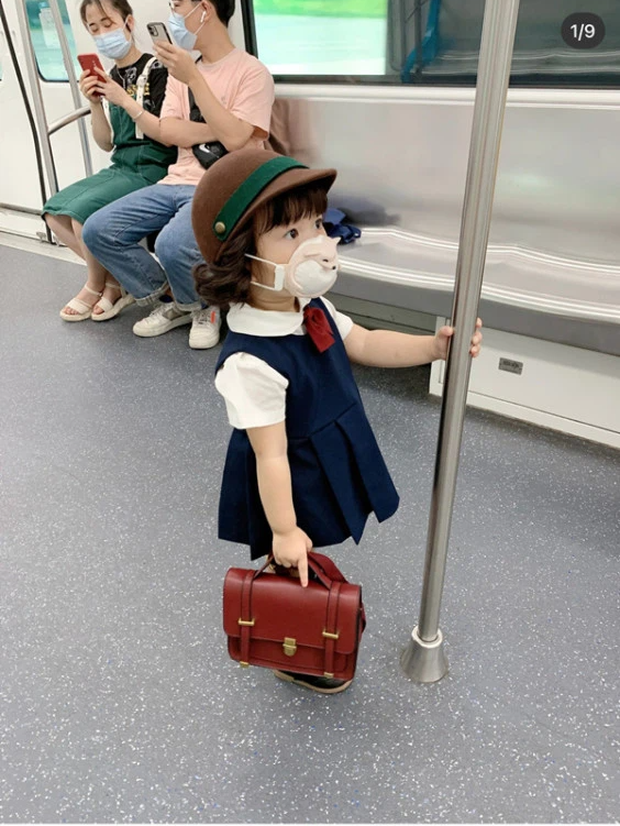 Sự thật ngã ngửa về bức ảnh bé gái Nhật Bản đã xinh xắn còn hiểu chuyện nhường ghế trên tàu điện ngầm gây xôn xao mạng xã hội xứ Trung - Ảnh 1.
