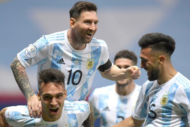 Brazil vs Argentina: Lionel Messi lại vỡ mộng? - Ảnh 1.