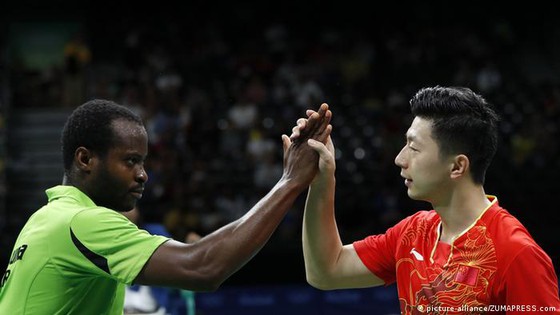 Olympic Tokyo: Ngôi sao Nigeria - Quadri Aruna hy vọng thách thức uy quyền của bóng bàn Trung Quốc - Ảnh 1.