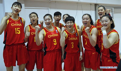 Quyết tâm giành vàng ở Olympics Tokyo 2020, tuyển bóng rổ nữ Trung Quốc mang tới đội hình khổng lồ - Ảnh 1.