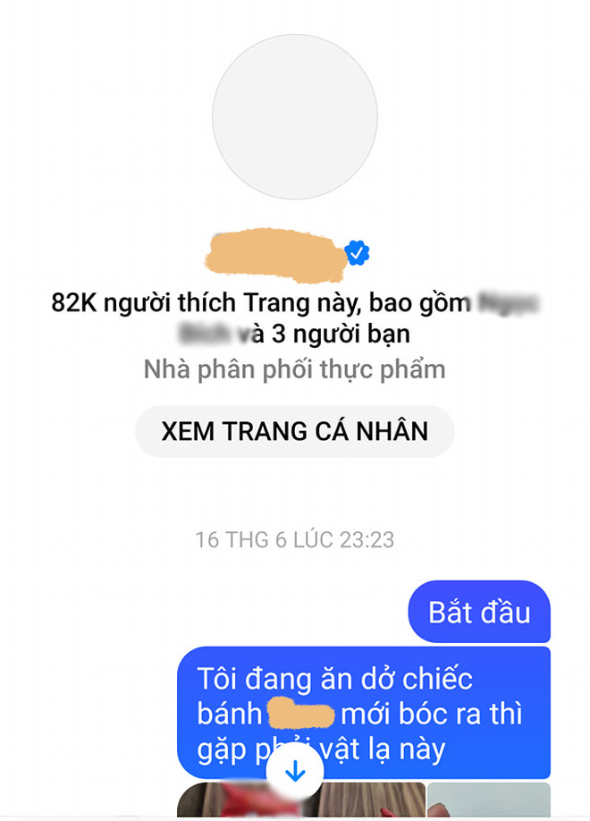 Định “bóc phốt” hãng bánh lớn vì ăn trúng vật thể lạ, thanh niên đăng đàn thì bị dân mạng mắng thêm - Ảnh 4.