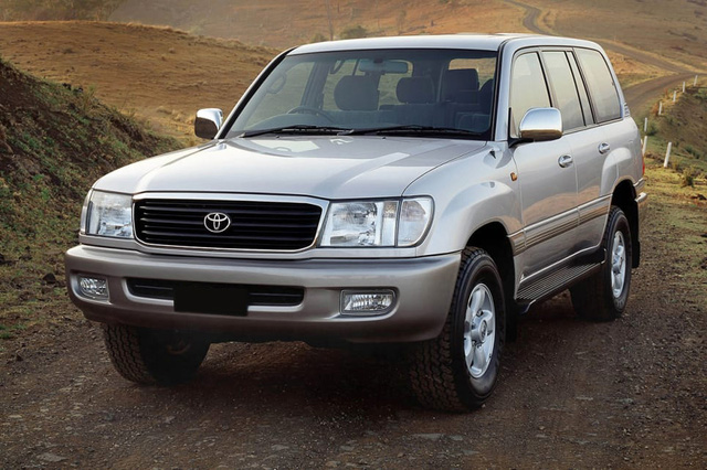 Tài xế Toyota Land Cruiser 1999 chở Thứ trưởng: ‘22 năm chinh chiến Bắc Nam vẫn an toàn, bền bỉ, dùng 10 năm nữa vẫn tốt’ - Ảnh 1.