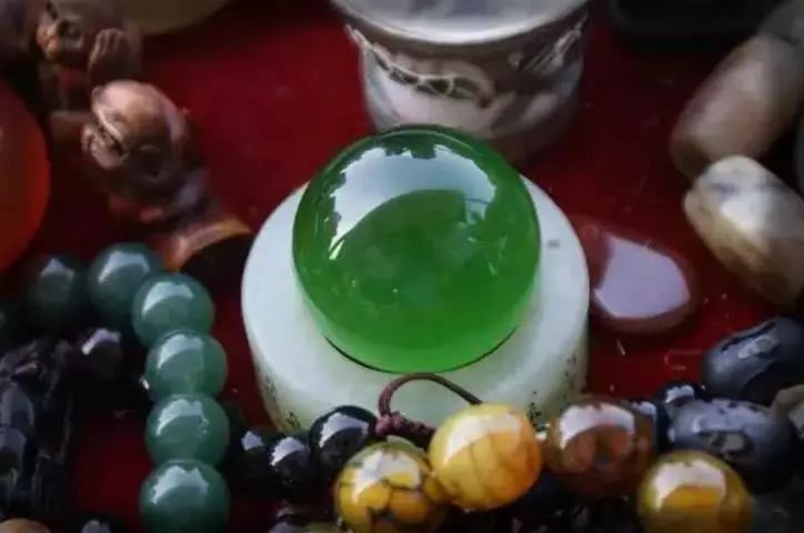 Bao C&ocirc;ng chỉ cần d&ugrave;ng cẩu đầu trảm chặt đầu con ch&oacute;, t&igrave;m ra kẻ trộm trong phủ Thừa tướng - Ảnh 1.