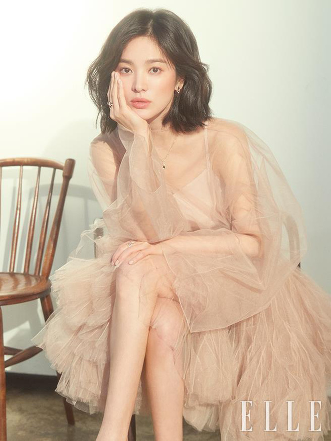 Những tượng đài nhan sắc thảm nhất Kbiz: Song Hye Kyo ồn ào với cả 3 mối tình, Choi Ji Woo - Chaerim bị “cắm sừng” cả dàn - Ảnh 2.