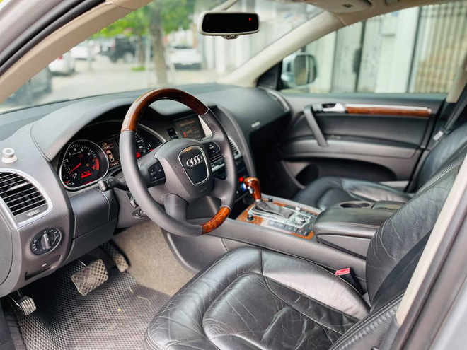 Bán Audi Q7 rẻ hơn VinFast Fadil, chủ xe thành thật: ‘Xe này muốn ngon phải bỏ thêm tiền, đi chắc chắn ngốn xăng’ - Ảnh 5.