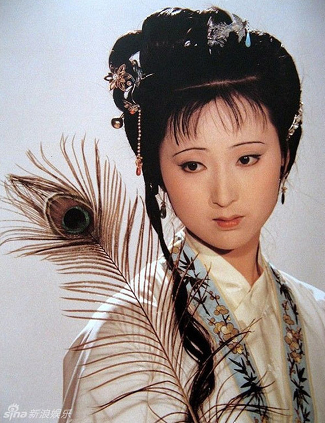  10 mỹ nhân cổ trang xứ Trung đẹp nhất mọi thời đại: Lộ diện Tiểu Long Nữ lấn át Lưu Diệc Phi, “đệ nhất nhan sắc” ở ngay số 1!  - Ảnh 16.