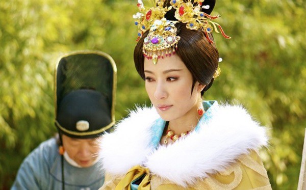 3 vị sủng phi có quyền lực cao nhất lịch sử Trung Quốc, đến Hoàng Hậu cũng phải ghen tỵ - Ảnh 4.