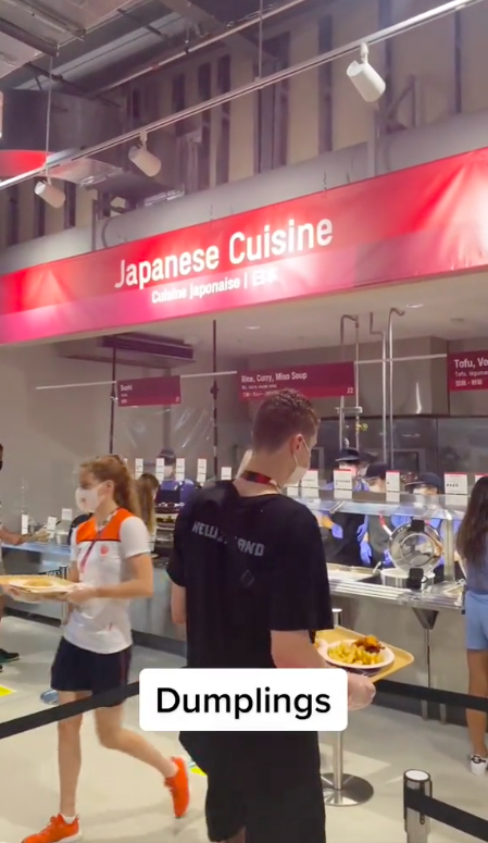 Hé lộ bữa ăn người Nhật đãi các VĐV Olympic: Ngày nào cũng 700 món, có cả phở bò Việt Nam - Ảnh 7.