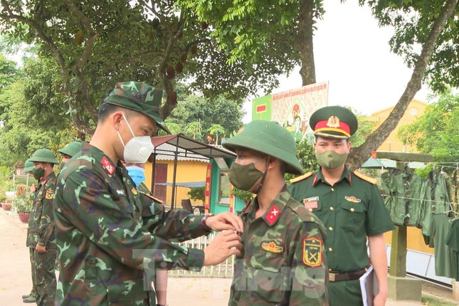 Bộ binh chủ lực Việt Nam phòng, chống dịch COVID-19 thế nào? - Ảnh 1.