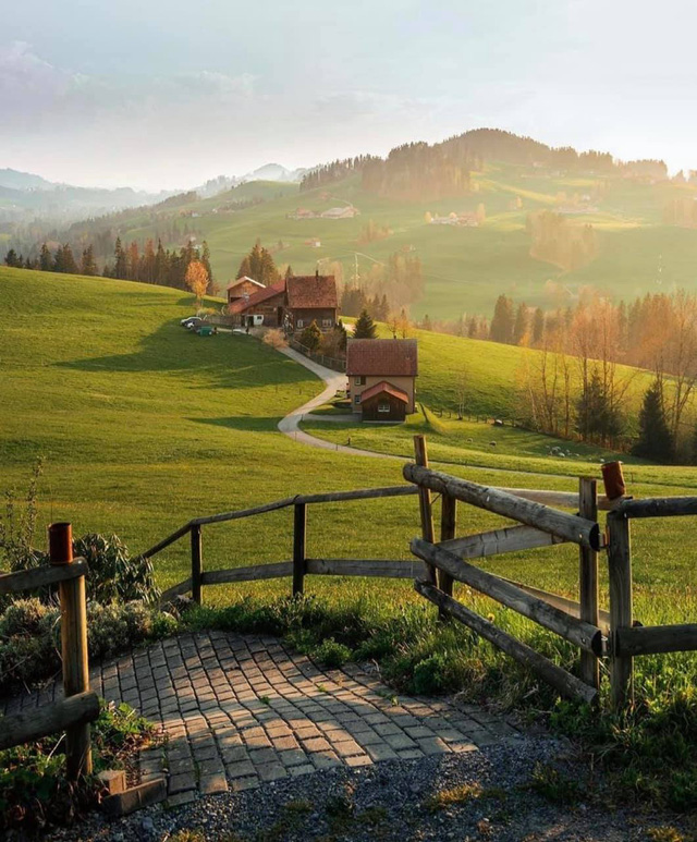 Đất nước Thụy Sĩ đẹp mê hồn với những khung hình nên thơ như cổ tích: