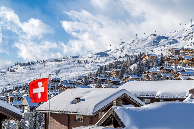 Đất nước Thụy Sĩ đẹp mê hồn với những khung hình nên thơ như cổ tích: Giấc mơ của biết bao tín đồ du lịch, một lần đặt chân đến cũng thỏa lòng - Ảnh 5.