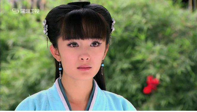 7 nàng a hoàn đẹp nhất màn ảnh Hoa ngữ: Phạm Băng Băng - Dương Mịch thần thái ngời ngời, trùm cuối còn xinh hơn cả Yoona - Ảnh 8.