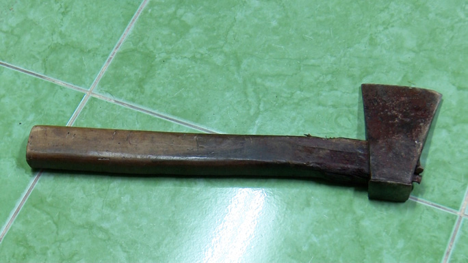 Bị dọa giết, cha vợ 82 tuổi dùng búa đập chết con rể 60 tuổi - Ảnh 2. Bị dọa giết, cha vợ 82 tuổi dùng búa đập chết con rể 60 tuổi - Ảnh 2.