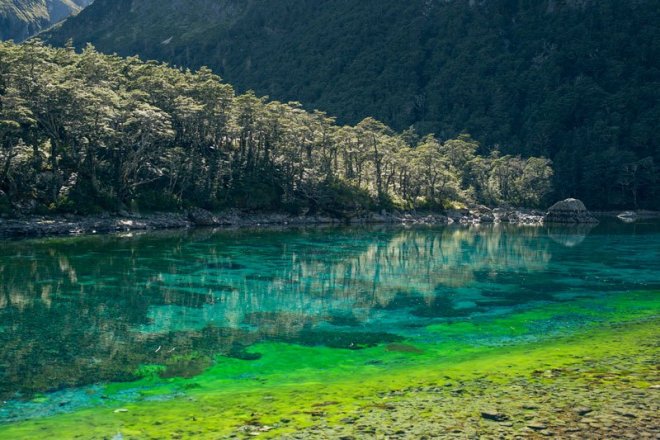 Chiêm ngưỡng hồ nước ngọt sạch nhất thế giới mà con người từng biết đến - Ảnh 7.