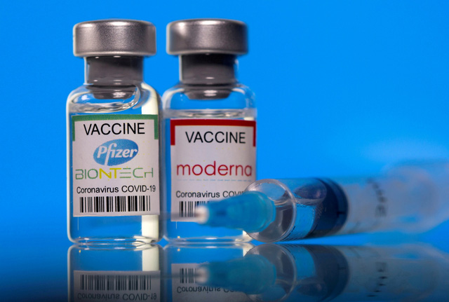 Pfizer và Moderna tăng giá vaccine tại châu Âu - Ảnh 1.