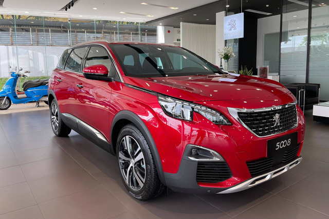 Chờ bản mới, Peugeot 5008 dọn kho giảm giá kỷ lục 155 triệu đồng tại đại lý: Còn dưới 1 tỷ đồng, ngang ngửa Honda CR-V - Ảnh 2.