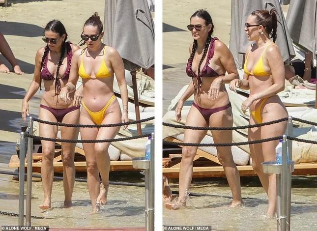 Demi Moore diện bikini nóng bỏng ở tuổi 59 - Ảnh 5.