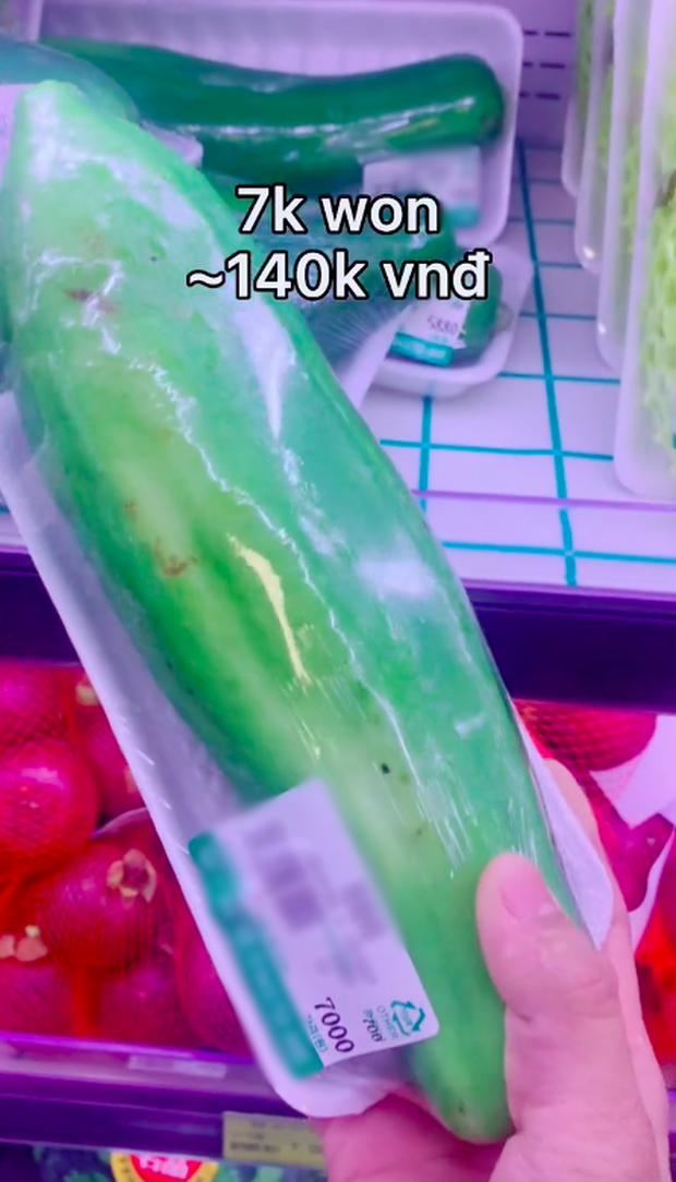 Check nhanh giá trái cây Việt trong siêu thị Hàn Quốc, anh chàng tá hoả khi thấy mức giá khó thở - Ảnh 9.