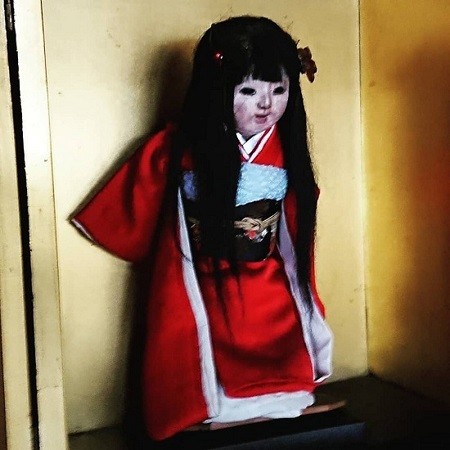 Bí Ẩn Búp Bê Với Mái Tóc Tự Dài Ra Trong Ngôi Đền Cổ Ở Nhật Bản
