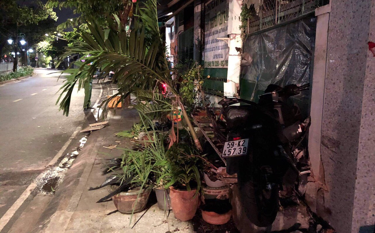 Hiện trường vụ Thượng uý công an tử vong khi truy đuổi thanh niên vi phạm phòng chống dịch