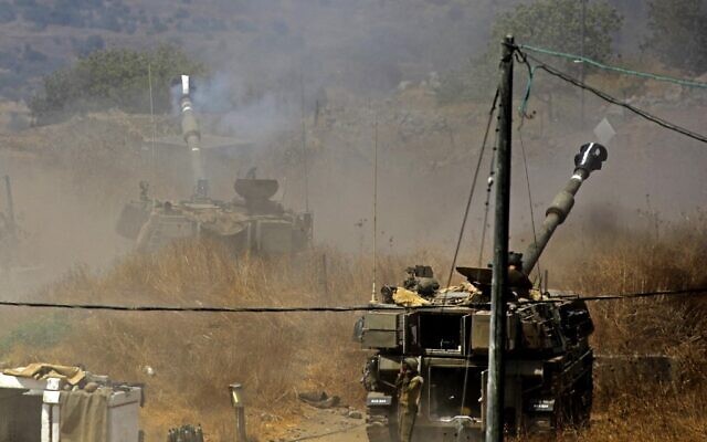 NÓNG: Israel bị tấn công, báo động khẩn - Căng thẳng với Iran lên đỉnh điểm, quả bom chiến tranh đã xì khói - Ảnh 1.