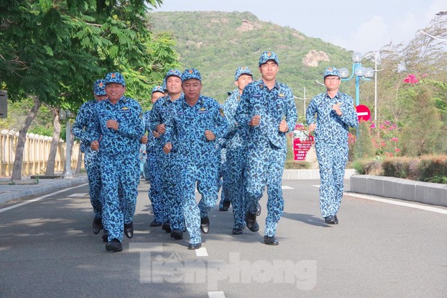 Những chuyện chưa kể về Trung đoàn tàu ngầm đầu tiên của Việt Nam - Ảnh 8.