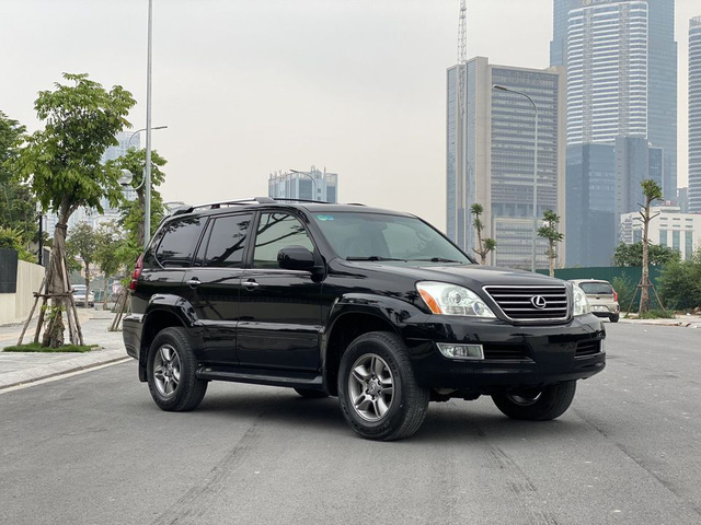 Chạy gần 100.000km rồi bán xe, chủ nhân Lexus GX 470 vẫn đủ tiền đập hộp Toyota Fortuner - Ảnh 2.