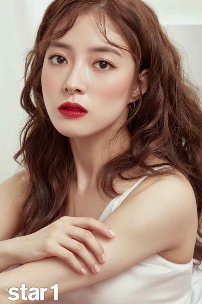 Cô bé thành diễn viên nhí trong Nàng Dae Jang Geum vì bố mẹ... sợ bị bắt cóc, 20 năm sau đổi đời nhờ màn lột xác bất ngờ - Ảnh 2.