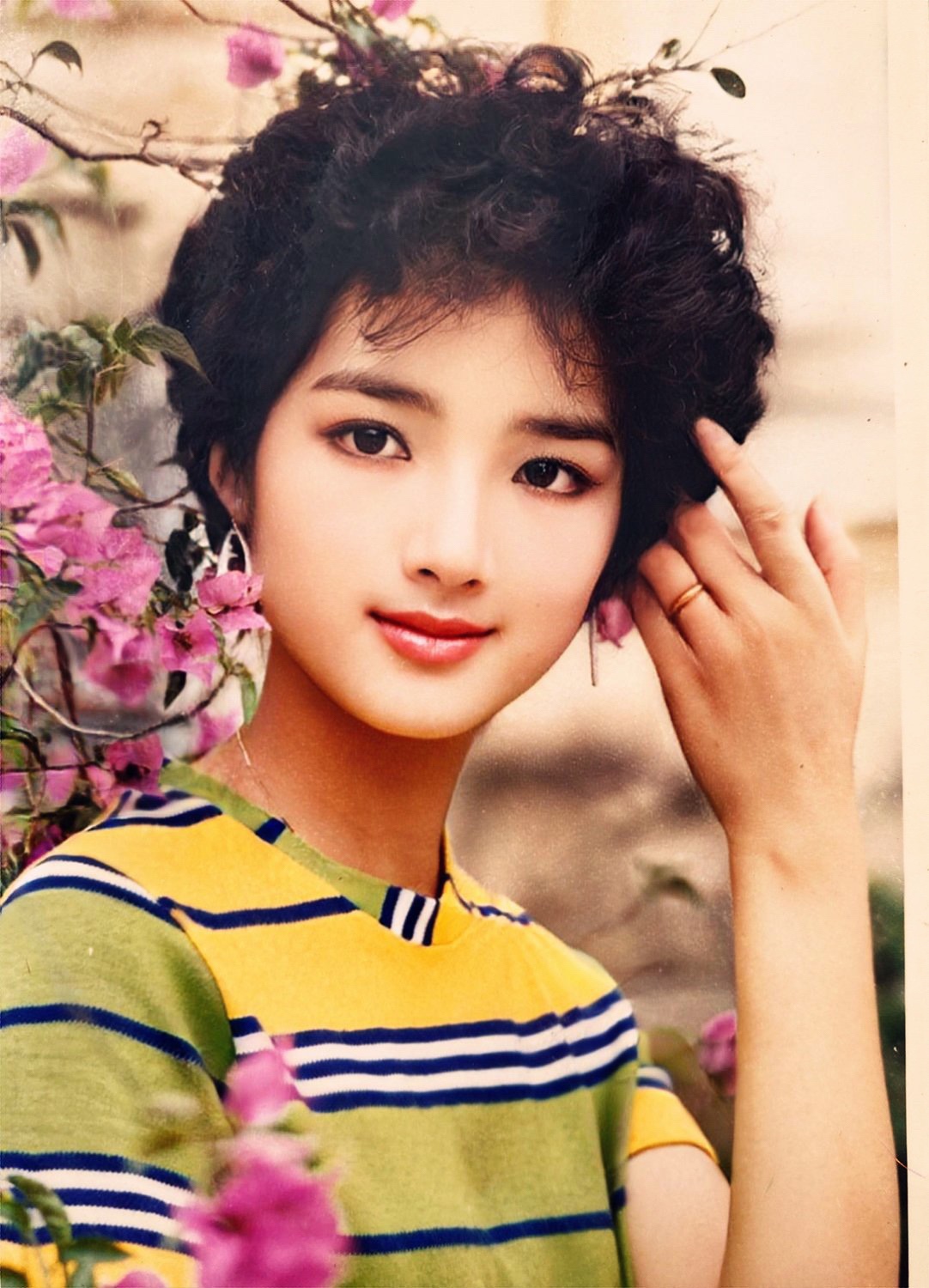 Nhan sắc vạn người m&ecirc; của Hoa hậu Đền H&ugrave;ng - Gi&aacute;ng My gần 30 năm trước - Ảnh 9.