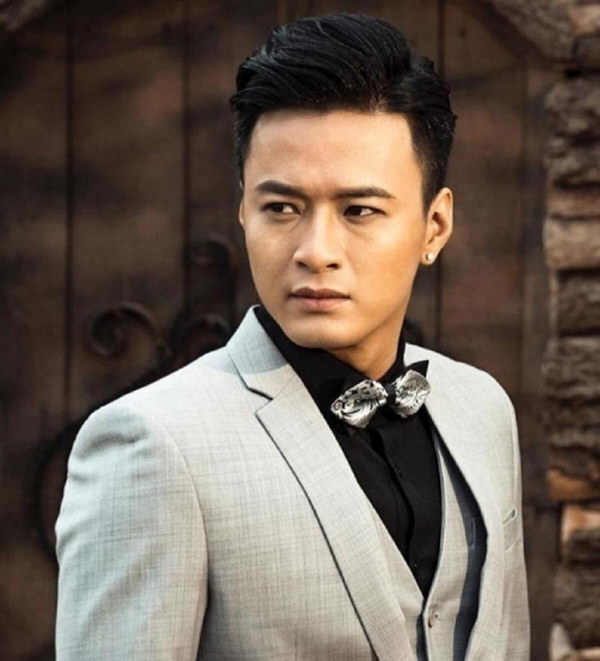 Hồng Đăng - quý ông điểm 10 của showbiz Việt: Sở hữu tài sản khủng, gia đình viên mãn - Ảnh 1.