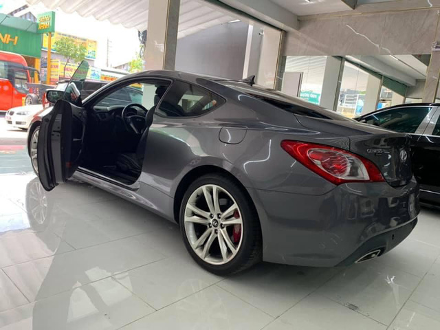 Hyundai Genesis Coupe độ cực chất dành cho giới trẻ rao bán lại với giá  695 triệu đồng  Tạp Chí Bốn Bánh