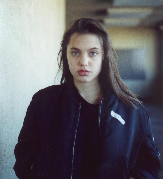 Angelina Jolie: 14 years old rebelled and committed suicide, the bad girl twice wore the label of minor tam to the star of the energy to overcome cancer - Photo 3.