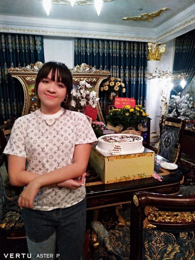 Ái nữ duy nhất của bà Phương Hằng bị “soi” ra một sở thích đặc biệt liên quan đến nhân vật ảo, chiếc bánh sinh nhật đã hé lộ tất cả - Ảnh 5.